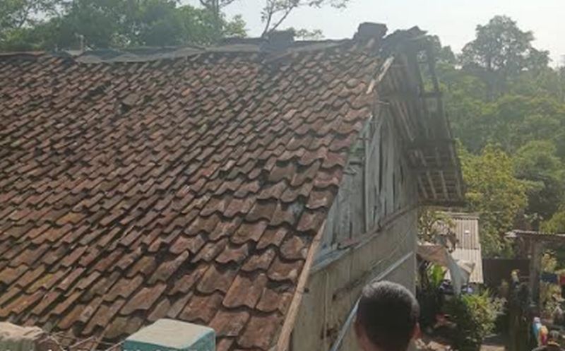 Belasan Rumah di Megamendung Bogor Rusak